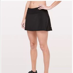 Lululemon Play Off the Pleats Mid-Rise Skirt